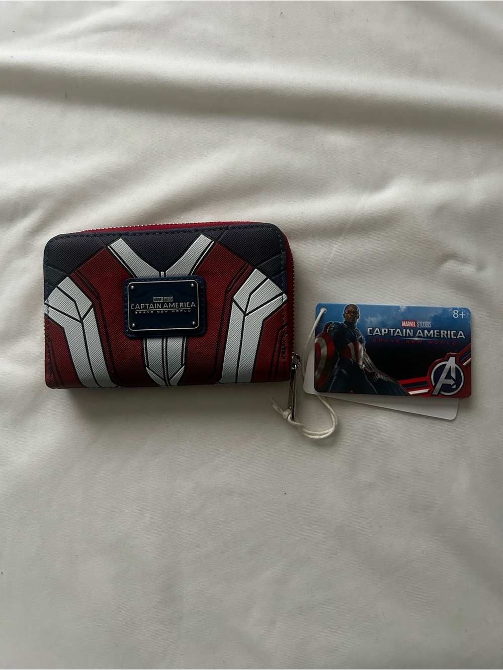 NWT Captain America Trifold Wallet in Red White Blue